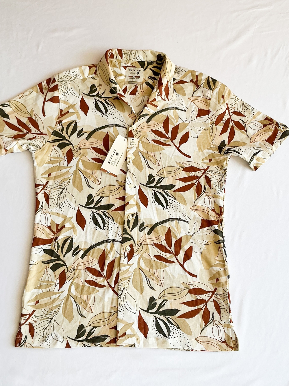 NETPLAY Indie Casuals Slim Fit Modern Tropical Hawaiian Short Sleeve Button Sz S